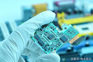 英特尔开启美国汽车芯片本土化制造新篇章，助力汽车产业供应链重构